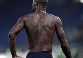 Cardosigabriele@gmail.com 👇👇👇original artworks and merch linktr.ee/cardosigabriele. 112 I Tatuaggi Di Djibril Cisse Djibril Cisse S Tattoos Vip Tattoos