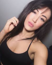 Yuliya Rudenko's Instagram, Twitter & Facebook