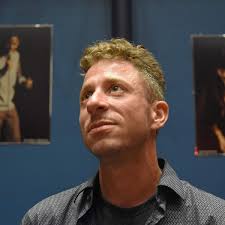 From stickup to stand-up, bank robber's second act is comedy