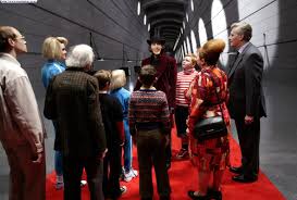 Good Morning Starshine The Earth Says Hello Charlie Et La Chocolaterie Chocolaterie Cinema