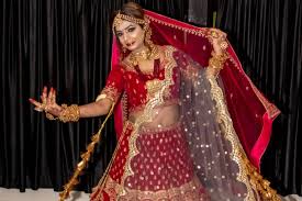 Well, david wenham has fallen in love with india for i am quite intrigued by the bollywood industry. Jodhpur S Most Loved Trans Dancer Harbours Bollywood Dreams