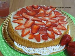 Utilizzate la gelatina di albicocche per farcire o guarnire i vostri dolci preferiti. Gelatina Per Torte Fatta In Casa Divertirsi In Cucina