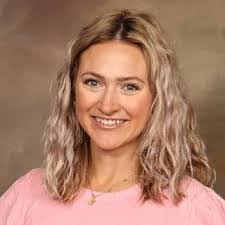 Kayla Weir's Instagram, Twitter & Facebook