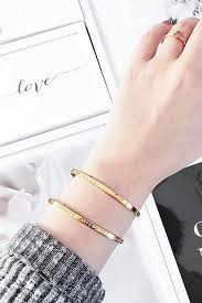 Motivational Bracelets Jewelry That Motivates And Inspires Beautiful Engraved Bracelets To Brighten Your Day Every Time Y Armreif Armreif Gold Armreif Silber