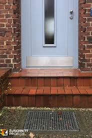 Trittschutz Fur Turen Aus Edelstahl Hausbau Tipps Aussenturen Alte Turen