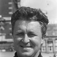 A typical "Heavy Man." Old newspaper boy 25 yrs.