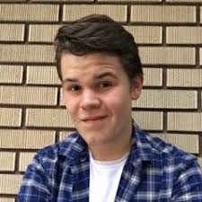 Stream Isaac Murdock music