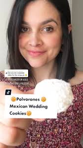 How to Make Mexican Wedding Cookies with 6 Ingredients