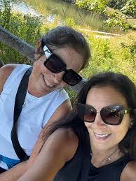 Chuck Schleifer's Instagram, Twitter & Facebook