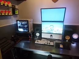 Black And White Pc Setup My Black And White Battlestation Battlestation Gamer Room Black And White
