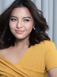 Short hair era for mami @viycortez #makeupbymariahsantos #mariahfied  #endorsementshoot @iamarvinsantos @jemstaana