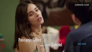 Esmeralda Pimentel Sexy fragment in 40 Y 20 - UPSKIRT.TV