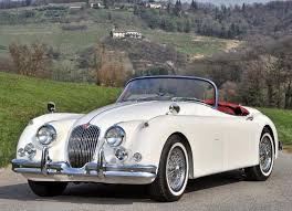 World Of Classic Cars Jaguar Xk150 3 4 Roadster 1958 World Of Classic Jaguarclassiccars Klassisches Auto Oldtimer Klassische Sportwagen