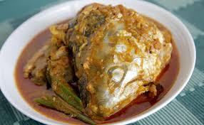 I Am A Fan Of Fish Head Curry But Always Thought It Quite Difficult To Make In Reality Fish Curries Can Be One Of Th Salmon Head Recipe Recipes Cooking Salmon
