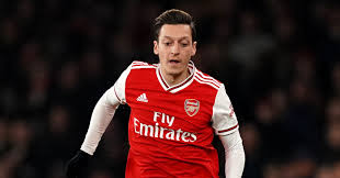 Mikel arteta claims that he tried his best to give mesut ozil opportunities in the first team at arsenal. Mikel Arteta S Only Had Three Games And He S Already Got Mesut Ozil Running Planet Football