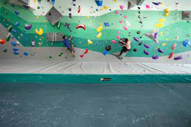 Crg watertown offers lead climbing, top roping, bouldering, fitness, and yoga! Take A Look Inside Kensington S New Bouldering Only Rock Climbing Gym
