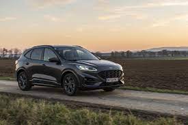 The grill and roof rails on. Kurztest Ford Kuga 2 0 Ecoblue Mhev St Line X Autofilou