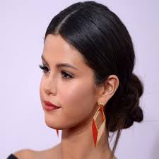 Braided buns for men are trending in 2021! Simple 2 Minute Hairstyle Easy Braided Bun Fashion Goalz