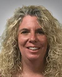 Lori Tharpe's Instagram, Twitter & Facebook