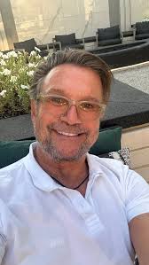 Philly Style , Then to Eagles Game . We all come together . In Pix Jen Su ,  real estate mogul Dranoff , Larry & Brad Korman owners of AKA globally, J