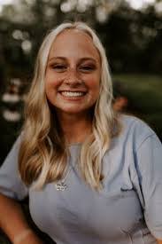 Ellis Jackson's Instagram, Twitter & Facebook