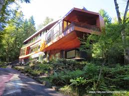 Twilighters Dream Twilight Movie Filming Location Information Twilight House Cullen House Twilight Twilight Movie