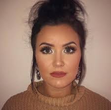 Abby Cain's Instagram, Twitter & Facebook