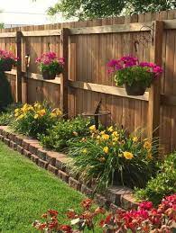 20 Garden Fence Decoration Not To Make It Looks Boring Backyard Garden Design Small Backyard Landscaping Minimalist Garden