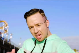 Canadian rapper dies after falling from plane during video shoot