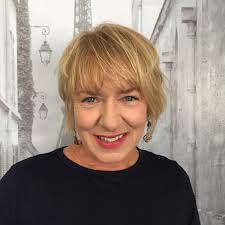 Coach Interview Series: Michelle Hefner