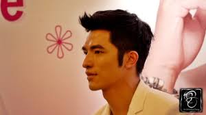 Pauline Lan (蓝心湄) Pointed Me Out At The Lady First 女人我最大- Singapore Press  Conference !!! ~ Huney'Z World