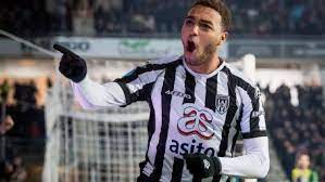 Cyriel dessers of heracles says being selected by nigeria would be amazing heracles striker cyriel dessers, the dutch league's leading scorer, says he is playing the best football of his career. Transfer Cyriel Dessers Set To Sign Deal With Belgium S Krc Genk Aoifootball Com