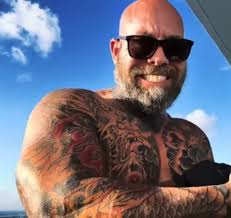 Puggy watson 😂😂🤦🏻‍♂️ : r/WesWatson