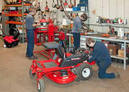 I have a small shop in my garage and can take on small to medium sized projects. Blain S Small Engine Repair Service Center Blain S Farm Fleet Blog