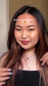 melanie 🌺 (@meowlanieh)