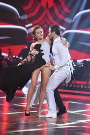 Gwiazdy będą musiały zatańczyć do popularnych utworów z lat 80. Natalia Szroeder Wygrala Tzg Dzieki Talentowi Ale Umowmy Sie Ta Sukienka Na Pewno Jej Nie Zaszkodzila Pupa Na Medal