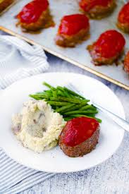 This vintage meatloaf recipe includes heinz 57 sauce for flavor along with seasoned breadcrumbs, some chopped onion, and an egg. Mini Meatloaves Quick And Easy Gluten Free Bowl Of Delicious