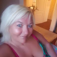 Hi everyone. I am considering going Malta for New Year. But the flight  arrives 1 houre before midnight. Is it risky to take the chance? About the  taxies, and the prices of