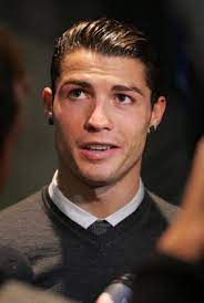 18 Cristiano Ronaldo Haircut Ideen Fur Ihre Inspiration Besten Frisur Stil Cristiano Ronaldo Haircut Cristiano Ronaldo Style Ronaldo Haircut