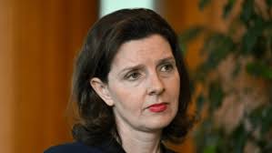 Jane Caro adds her name to the political candidacy list. Why are women  stepping up now?