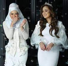 Lengan baju yang agak besar dan beralun (boleh lah cuci pinggan kan?) dan kain dengan tekstur yang berbeza. Artis Artis Malaysia Fanz Home Facebook
