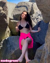 Miranda  RadiantMiranda  https:  miranda.rossi  mirandahhmarie   mirandahmarievip Гола изтичане OnlyFans снимка 20 - Nudogram v2.1