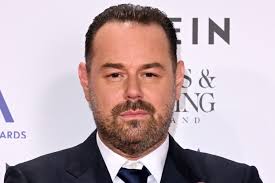 Patients sought for new NHS trial for brain cancer after man sees tumour  vanish