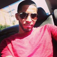 Michael Vera (@VeraMachete)