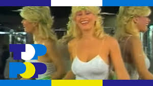 Entertainment>connie shared a video on instagram on sunday in which she was critical of the corona measures, on which albert said he wanted to pull her up the stairwell. Vanessa Upside Down Dizzy Does It Make Me 01 30 1982 Toppop Youtube