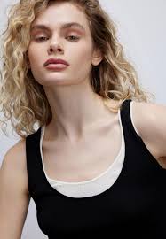 Топ Luisa Wang Lamoda Online Exclusive, цвет: черный, MP002XW1BN8S — купить  в интернет-магазине Lamoda