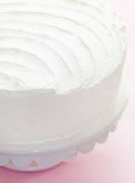 Creme Au Beurre A La Vanille Ricardo Recipe Butter Cream Cake Decorating Designs Yummy Cakes