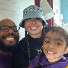 Chris Alsobrook's Instagram, Twitter & Facebook