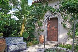 Nysddemgardphipps Jpg 555 369 Spanish Garden Spanish House Courtyard Design