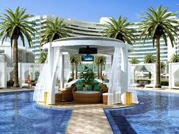 A Summer Guide To The Best Poolside Affairs Miami Beach Hotels Best Hotels In Miami Fontainebleau Miami